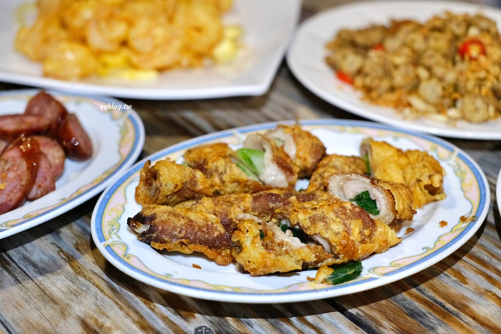 台中北屯︱酒ㄊㄨㄚ．在古宅大院裡品嚐中式料理，復古味氛圍感十足 @QQ的懶骨頭