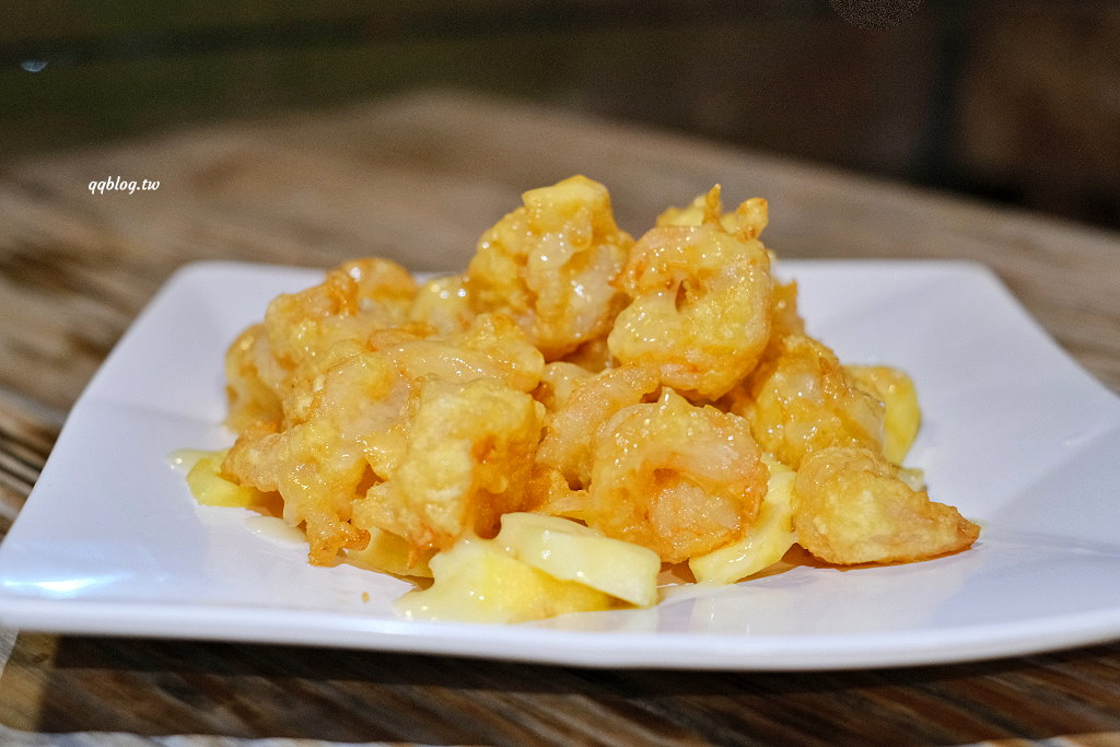 台中北屯︱酒ㄊㄨㄚ．在古宅大院裡品嚐中式料理，復古味氛圍感十足 @QQ的懶骨頭