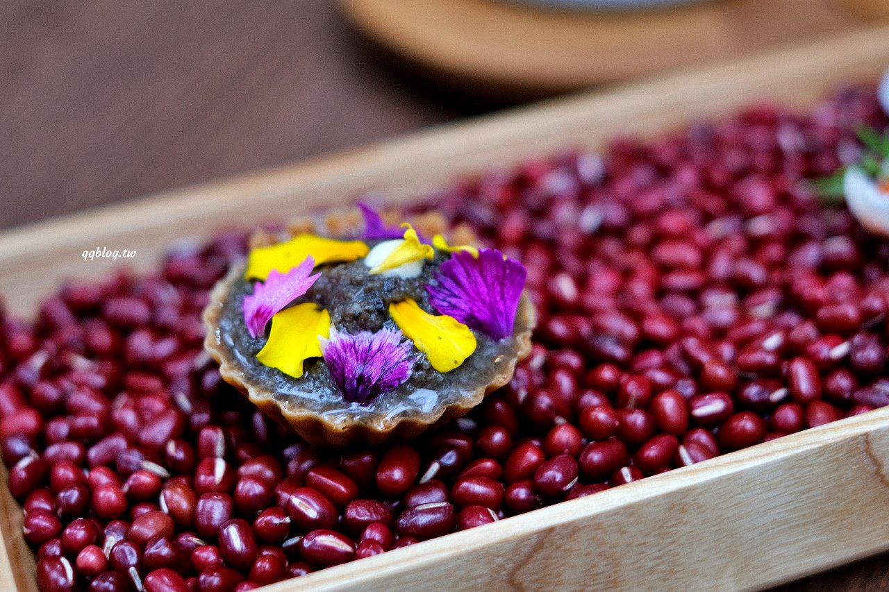 台中新社︱浮世三千．隱身山區的預約制無菜單料理景觀餐廳，大片落羽松超美，露營區即將開放 @QQ的懶骨頭