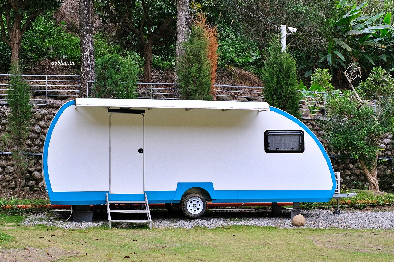 台中新社︱浮世三千．隱身山區的預約制無菜單料理景觀餐廳，大片落羽松超美，露營區即將開放 @QQ的懶骨頭