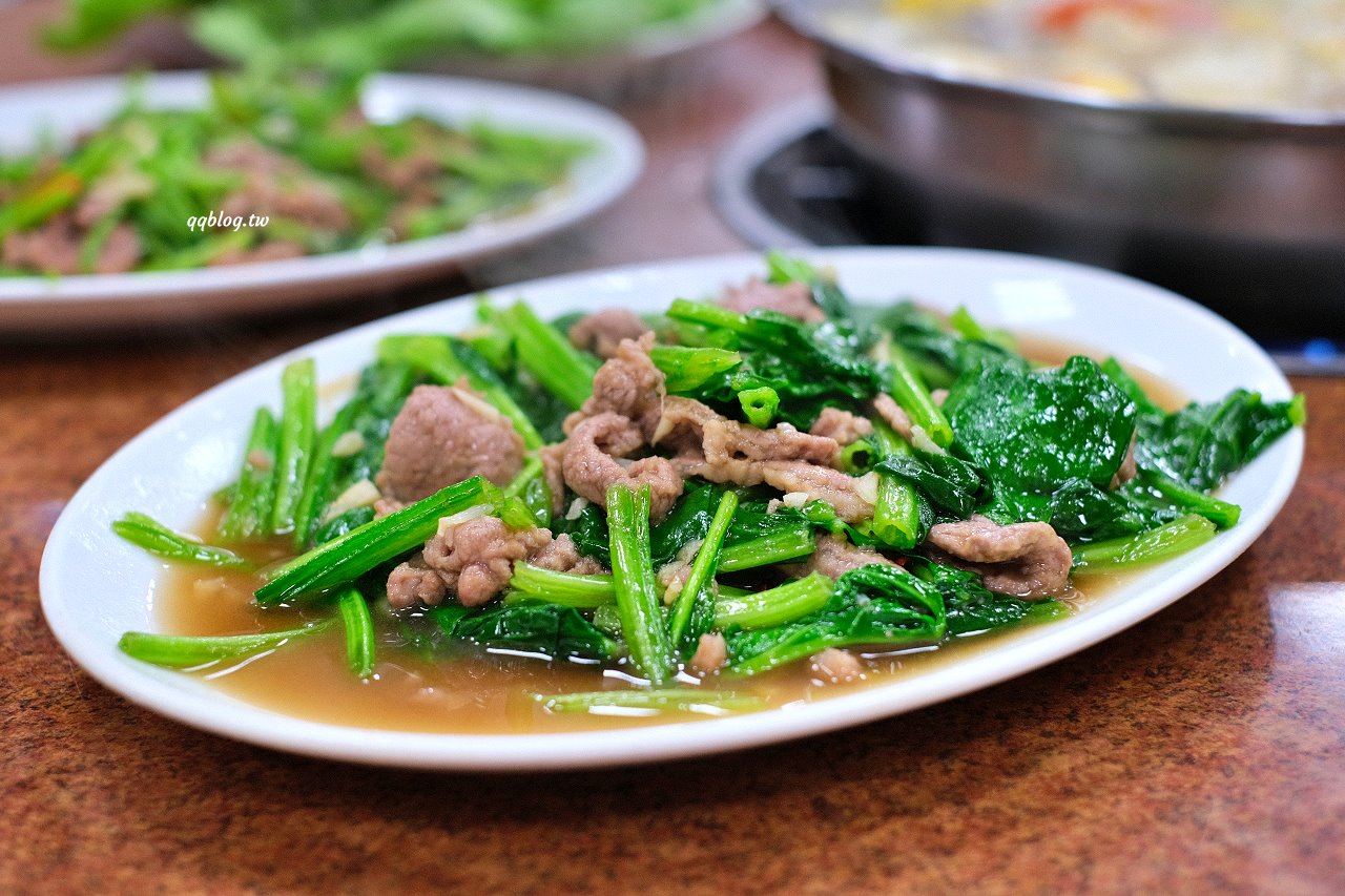 桃園中壢︱江家羊肉．藏身中壢小巷弄的超人氣溫體羊肉爐，沒有羊騷味，不敢吃羊肉的都敢吃 @QQ的懶骨頭