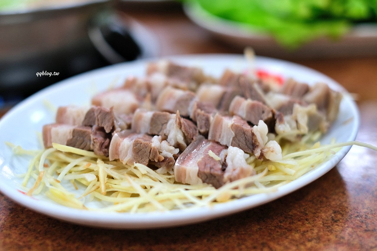 桃園中壢︱江家羊肉．藏身中壢小巷弄的超人氣溫體羊肉爐，沒有羊騷味，不敢吃羊肉的都敢吃 @QQ的懶骨頭