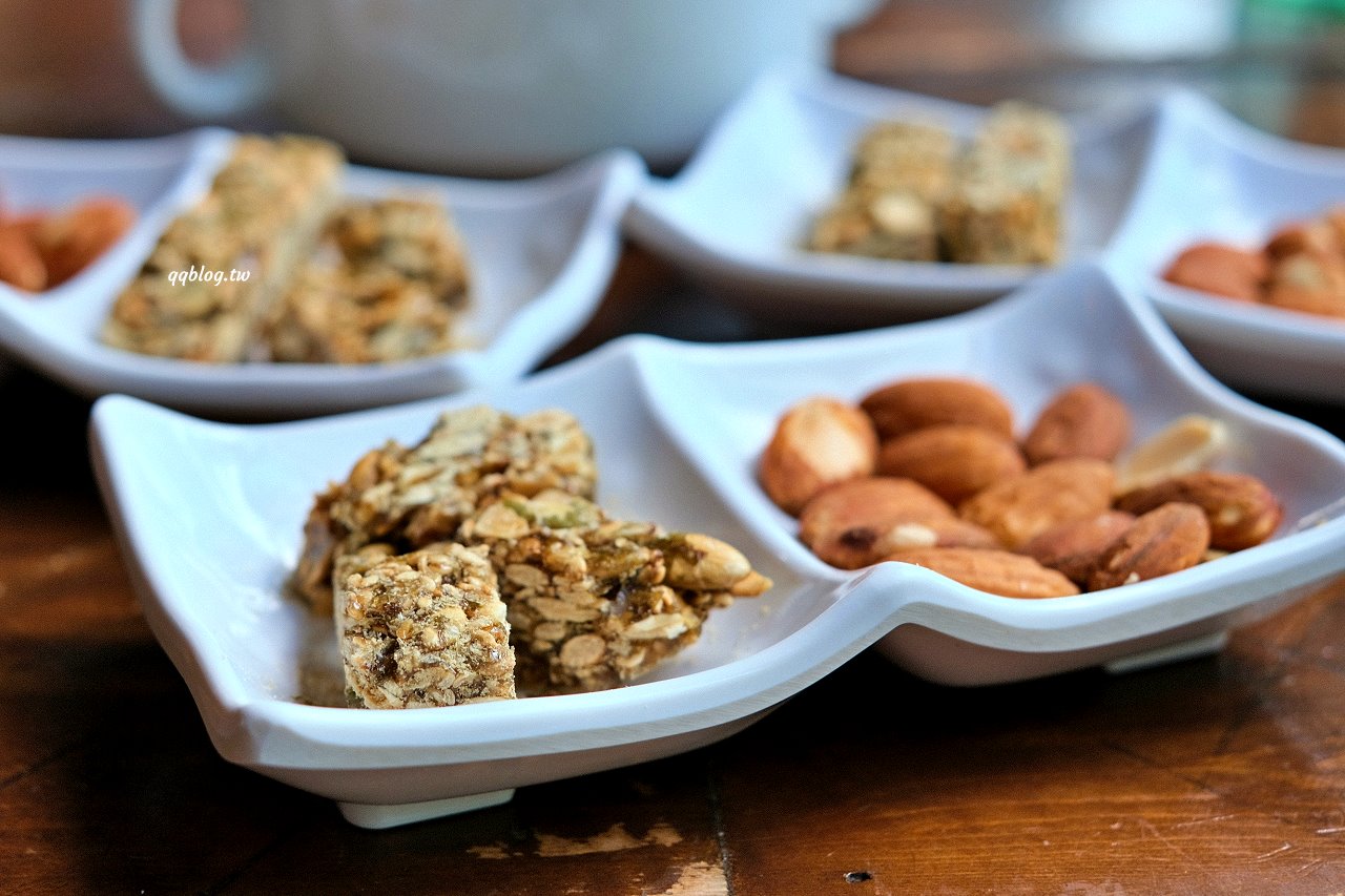 苗栗頭屋︱橙香森林．山林裡的唯美玻璃屋，還有美美的橘子隧道超好拍 @QQ的懶骨頭