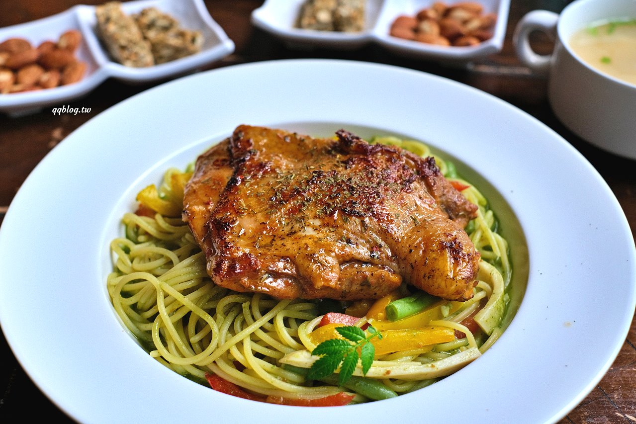 苗栗頭屋︱橙香森林.山林裡的唯美玻璃屋,還有美美的橘子隧道超好拍 @QQ的懶骨頭 苗栗頭屋︱橙香森林.山林裡的唯美玻璃屋,還有美美的橘子隧道超好拍 @QQ的懶骨頭