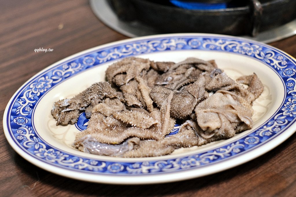 高雄湖內︱湖東牛肉館．高雄人氣溫體牛牛肉館，連續2年獲得米其林必比登推薦，沒有提早預約吃不到 @QQ的懶骨頭