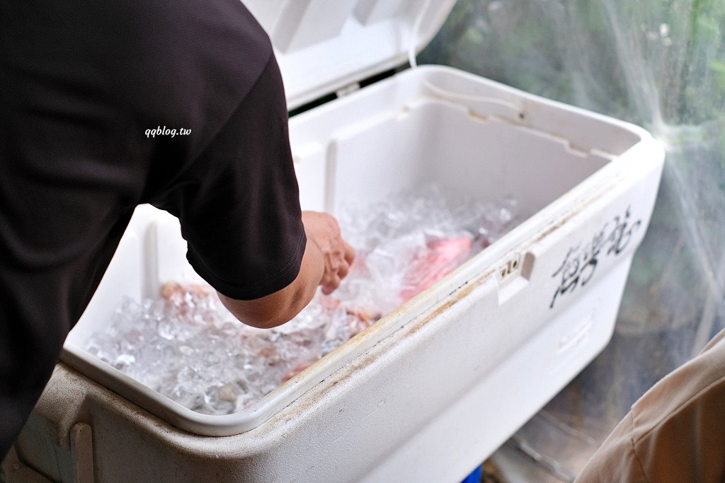 基隆︱渡船頭 阿信ㄟ灶咖．正濱漁港附近超人氣海鮮餐廳，價格平實道道好吃 @QQ的懶骨頭