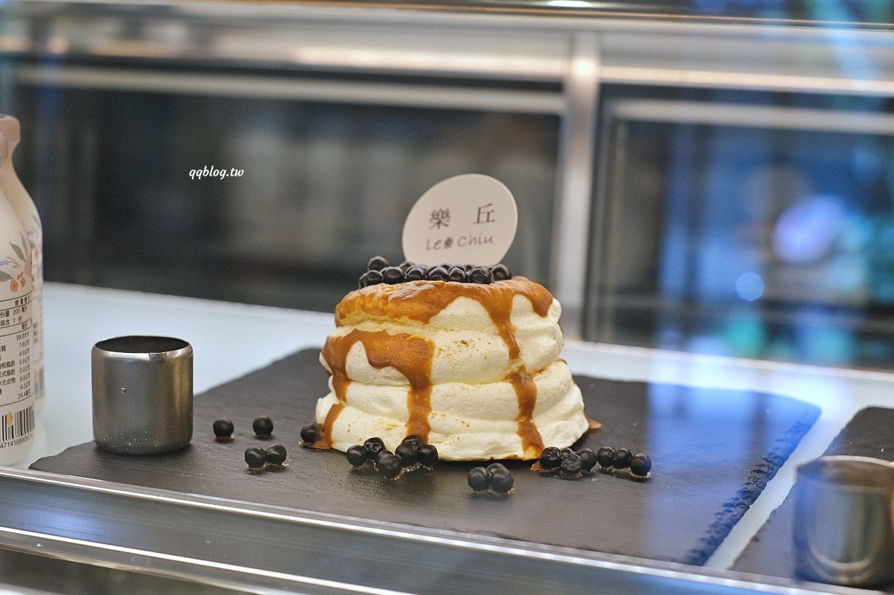 台中龍井︱樂丘廚房．東海人氣餐廳，餐點選擇性多，也是個適合拍照打卡的網美店 @QQ的懶骨頭