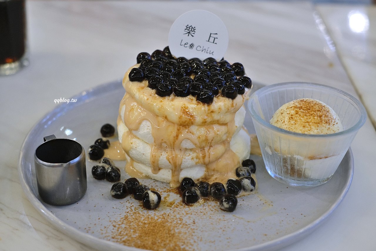 台中龍井︱樂丘廚房．東海人氣餐廳，餐點選擇性多，也是個適合拍照打卡的網美店 @QQ的懶骨頭