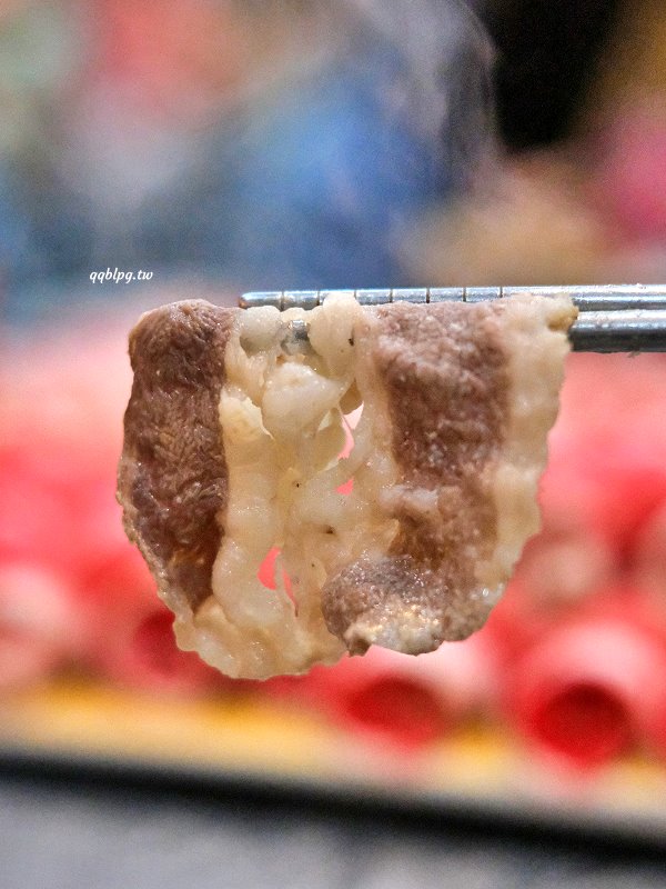 台中豐原︱五鮮級鍋物專賣-豐原白金店．平價火鍋湯底、肉品自由搭配，白飯、飲料吃到飽，營業到凌2:00，夜貓子吃鍋啦 @QQ的懶骨頭