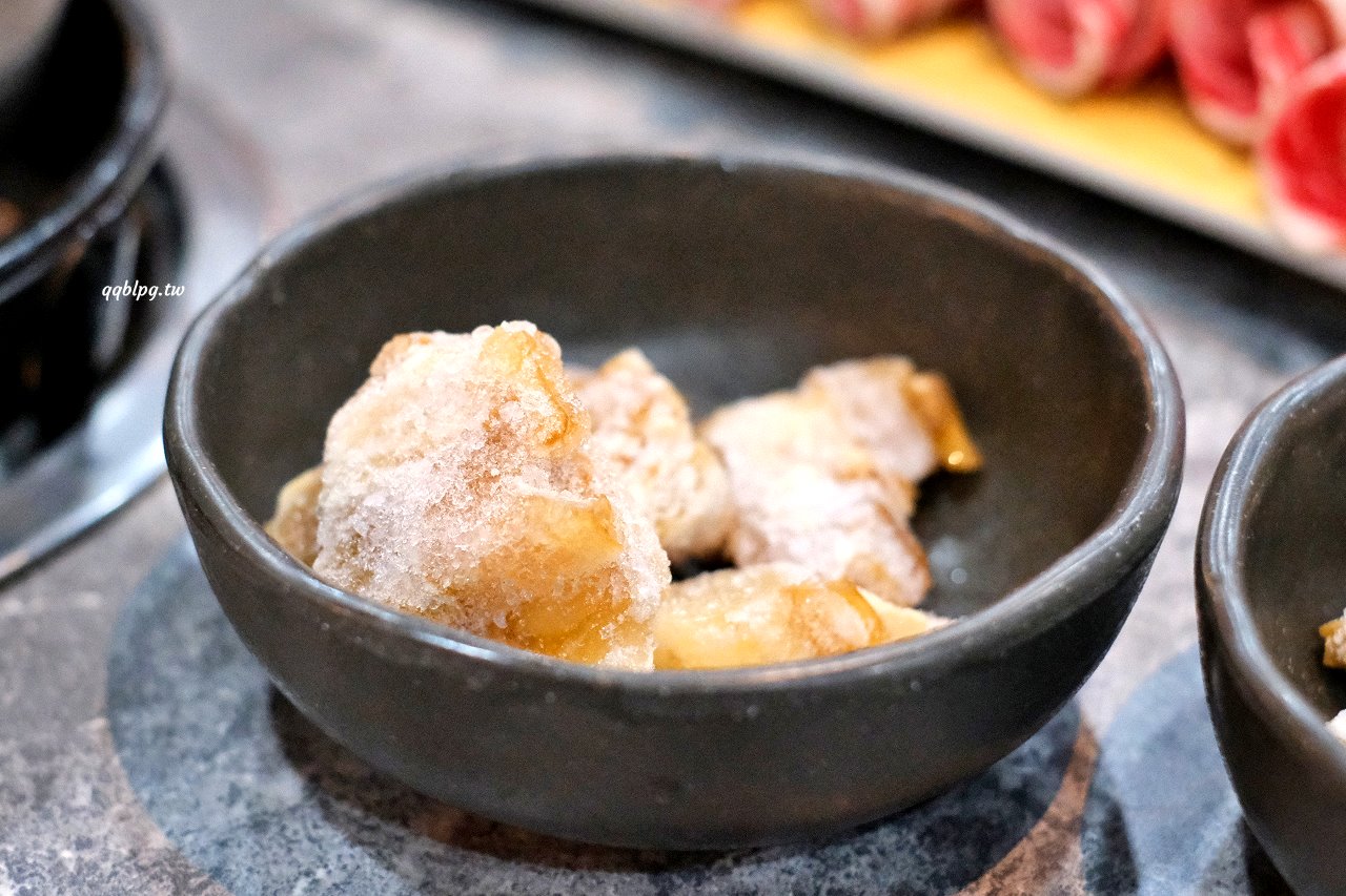 台中豐原︱五鮮級鍋物專賣-豐原白金店．平價火鍋湯底、肉品自由搭配，白飯、飲料吃到飽，營業到凌2:00，夜貓子吃鍋啦 @QQ的懶骨頭