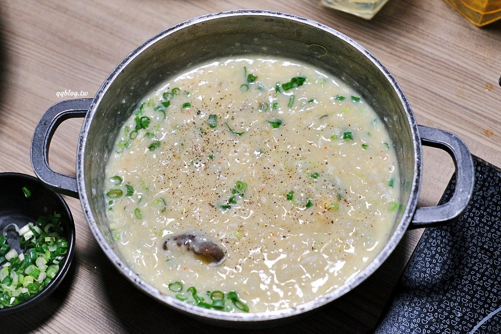 台中南屯︱灰鴿/鍋．幾歲生日送幾隻蝦，還有小鮑魚、蛤蠣、梅花肉可以雙併，快帶阿公阿嬤一起吃起來 @QQ的懶骨頭