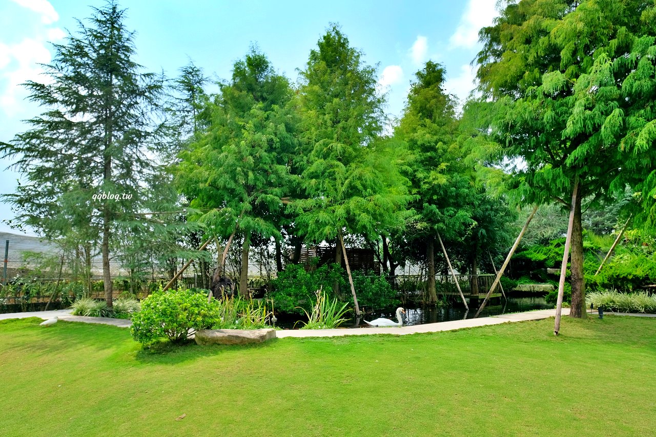 台中新社︱友利村.山城裡預約制無菜單料理,溫室玻璃屋超美的,大大的草皮可以溜小孩 @QQ的懶骨頭 台中新社︱友利村.山城裡預約制無菜單料理,溫室玻璃屋超美的,大大的草皮可以溜小孩 @QQ的懶骨頭