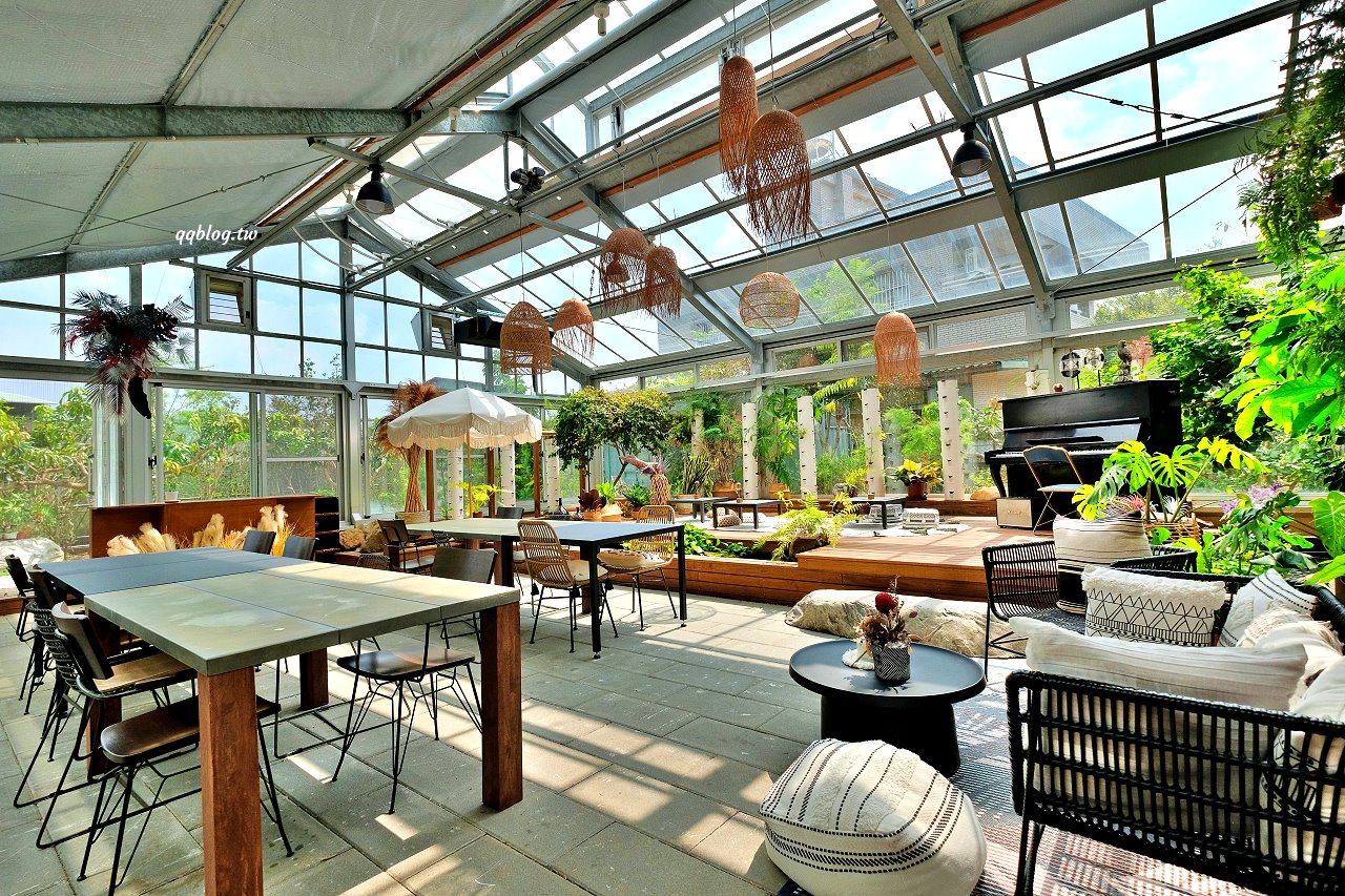 台中新社︱友利村.山城裡預約制無菜單料理,溫室玻璃屋超美的,大大的草皮可以溜小孩 @QQ的懶骨頭 台中新社︱友利村.山城裡預約制無菜單料理,溫室玻璃屋超美的,大大的草皮可以溜小孩 @QQ的懶骨頭