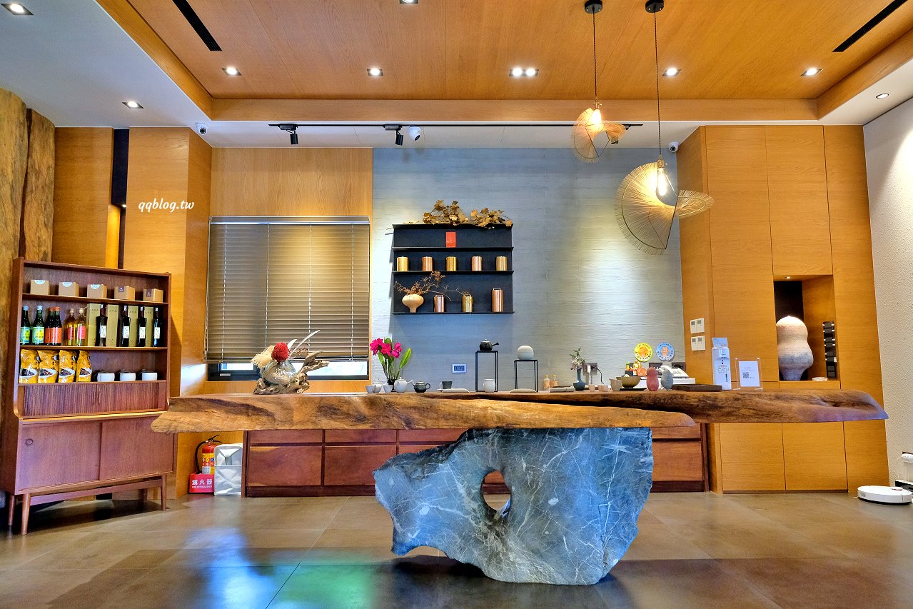 台中新社︱友利村.山城裡預約制無菜單料理,溫室玻璃屋超美的,大大的草皮可以溜小孩 @QQ的懶骨頭 台中新社︱友利村.山城裡預約制無菜單料理,溫室玻璃屋超美的,大大的草皮可以溜小孩 @QQ的懶骨頭