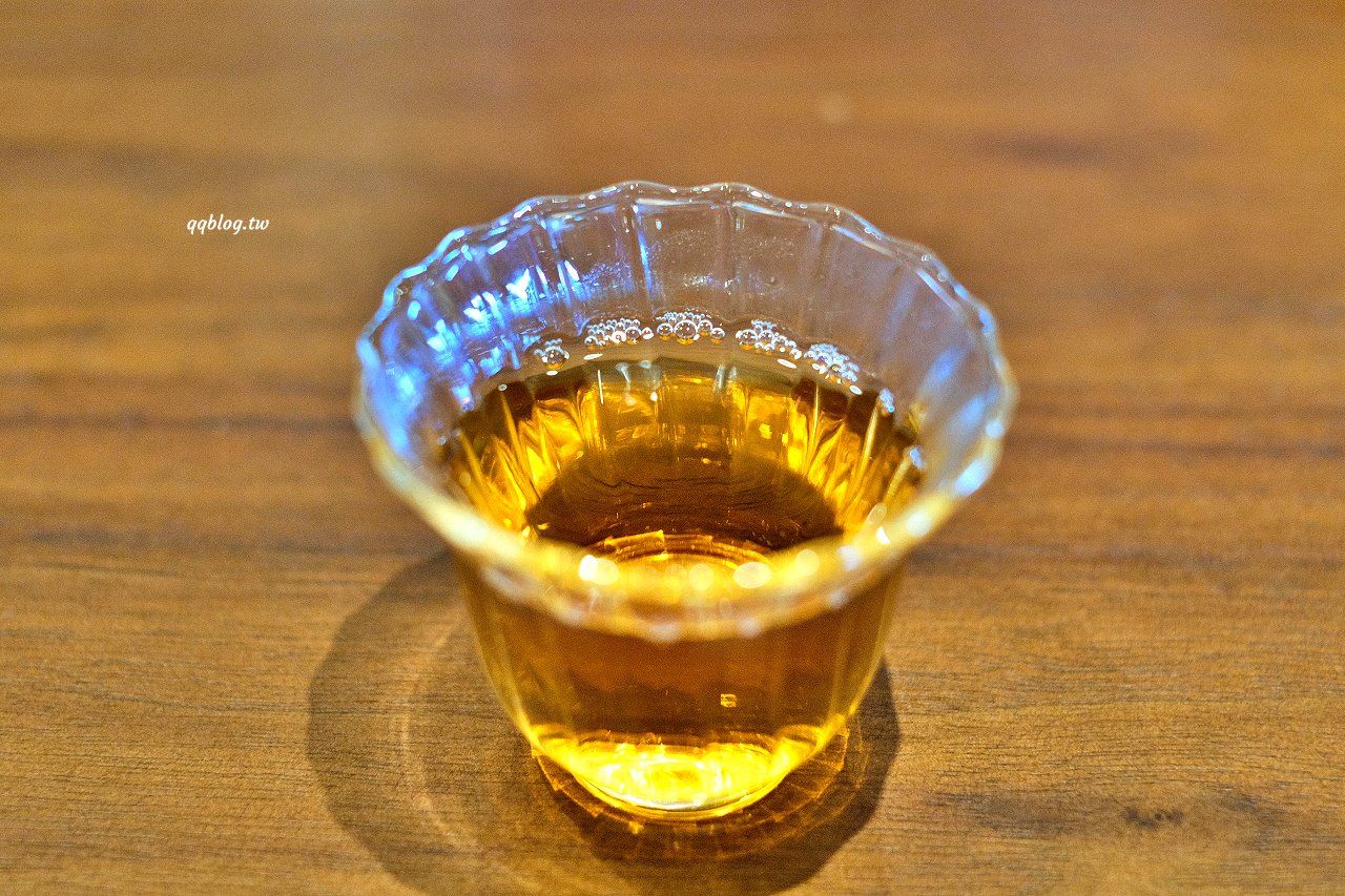 台中新社︱友利村.山城裡預約制無菜單料理,溫室玻璃屋超美的,大大的草皮可以溜小孩 @QQ的懶骨頭 台中新社︱友利村.山城裡預約制無菜單料理,溫室玻璃屋超美的,大大的草皮可以溜小孩 @QQ的懶骨頭