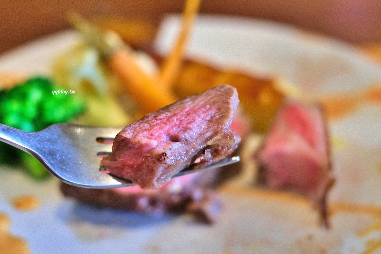 台中新社︱友利村.山城裡預約制無菜單料理,溫室玻璃屋超美的,大大的草皮可以溜小孩 @QQ的懶骨頭 台中新社︱友利村.山城裡預約制無菜單料理,溫室玻璃屋超美的,大大的草皮可以溜小孩 @QQ的懶骨頭