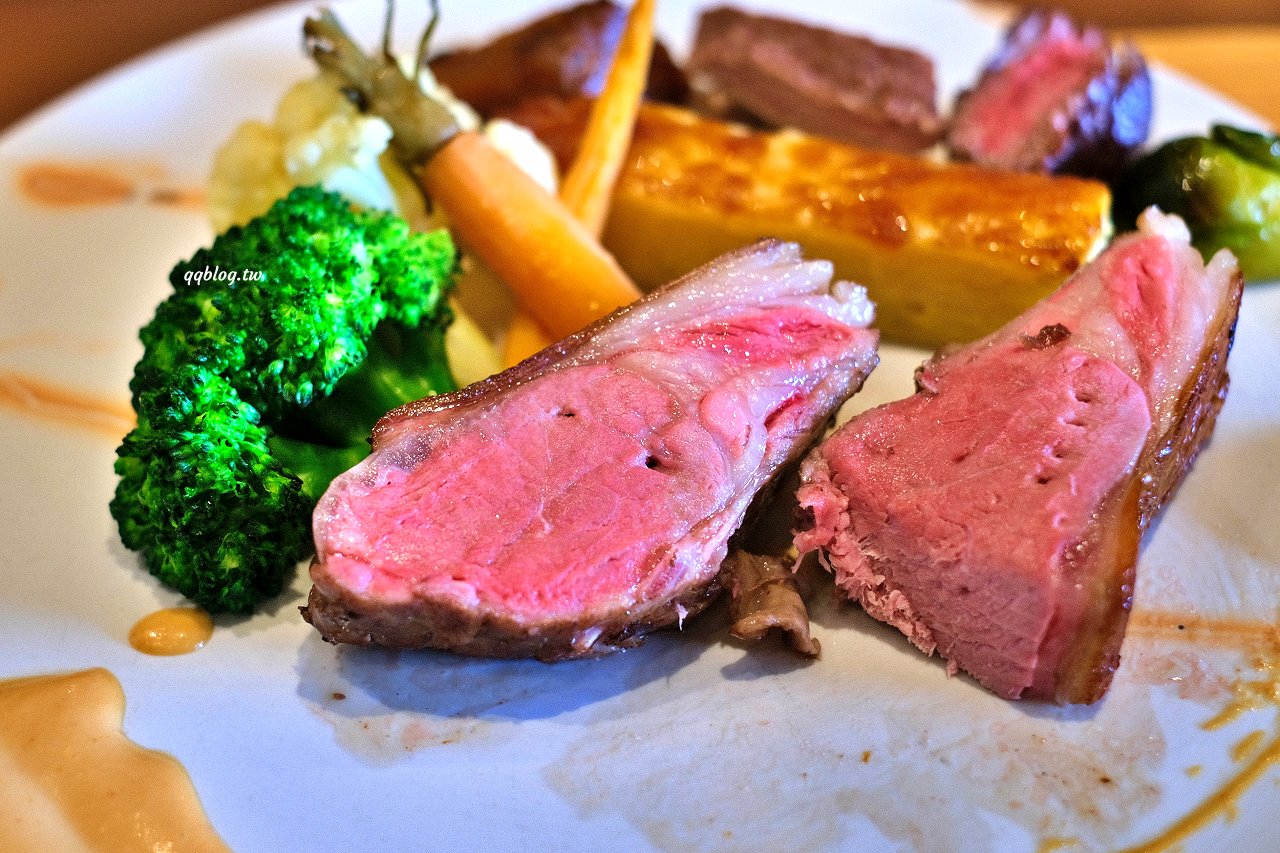 台中新社︱友利村.山城裡預約制無菜單料理,溫室玻璃屋超美的,大大的草皮可以溜小孩 @QQ的懶骨頭 台中新社︱友利村.山城裡預約制無菜單料理,溫室玻璃屋超美的,大大的草皮可以溜小孩 @QQ的懶骨頭