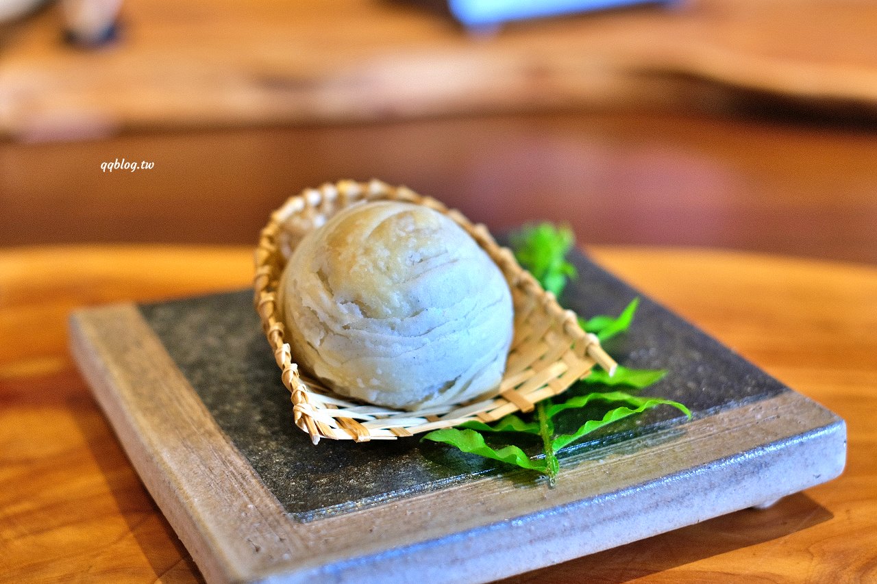 台中新社︱友利村.山城裡預約制無菜單料理,溫室玻璃屋超美的,大大的草皮可以溜小孩 @QQ的懶骨頭 台中新社︱友利村.山城裡預約制無菜單料理,溫室玻璃屋超美的,大大的草皮可以溜小孩 @QQ的懶骨頭