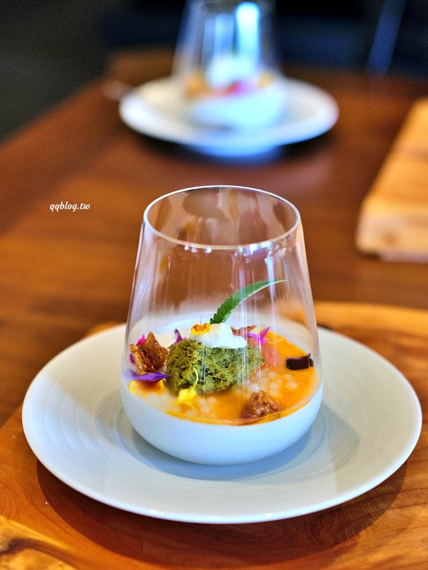 台中新社︱友利村.山城裡預約制無菜單料理,溫室玻璃屋超美的,大大的草皮可以溜小孩 @QQ的懶骨頭 台中新社︱友利村.山城裡預約制無菜單料理,溫室玻璃屋超美的,大大的草皮可以溜小孩 @QQ的懶骨頭