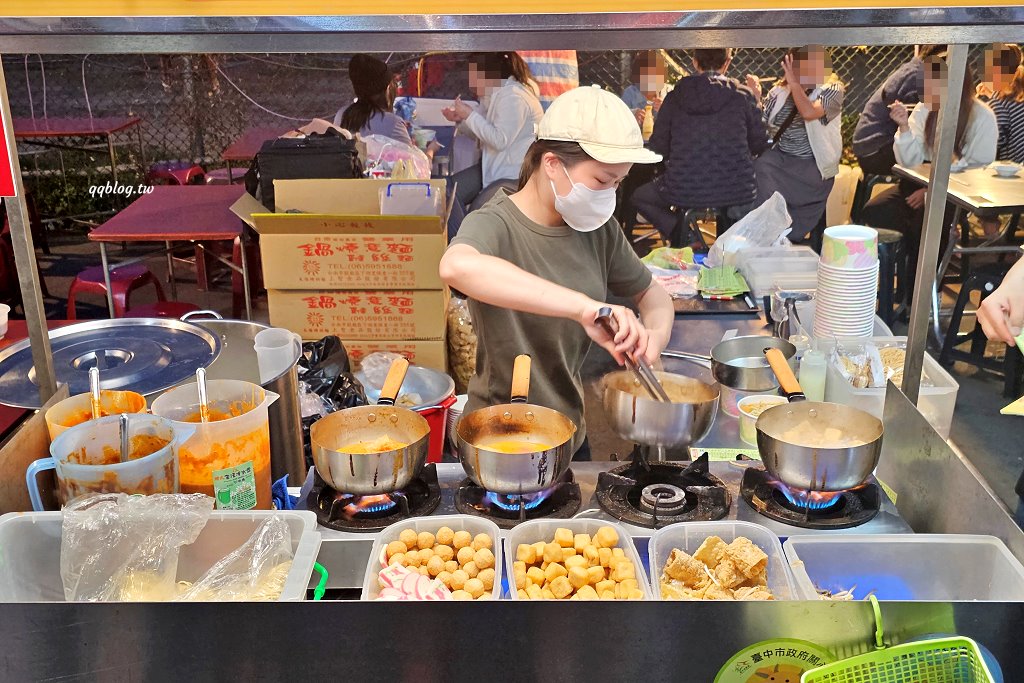 台中北屯︱吉寶叻沙麵@總站夜市,五種湯頭可以選擇,最愛香氣濃郁叻沙湯 @QQ的懶骨頭 台中北屯︱吉寶叻沙麵@總站夜市,五種湯頭可以選擇,最愛香氣濃郁叻沙湯 @QQ的懶骨頭