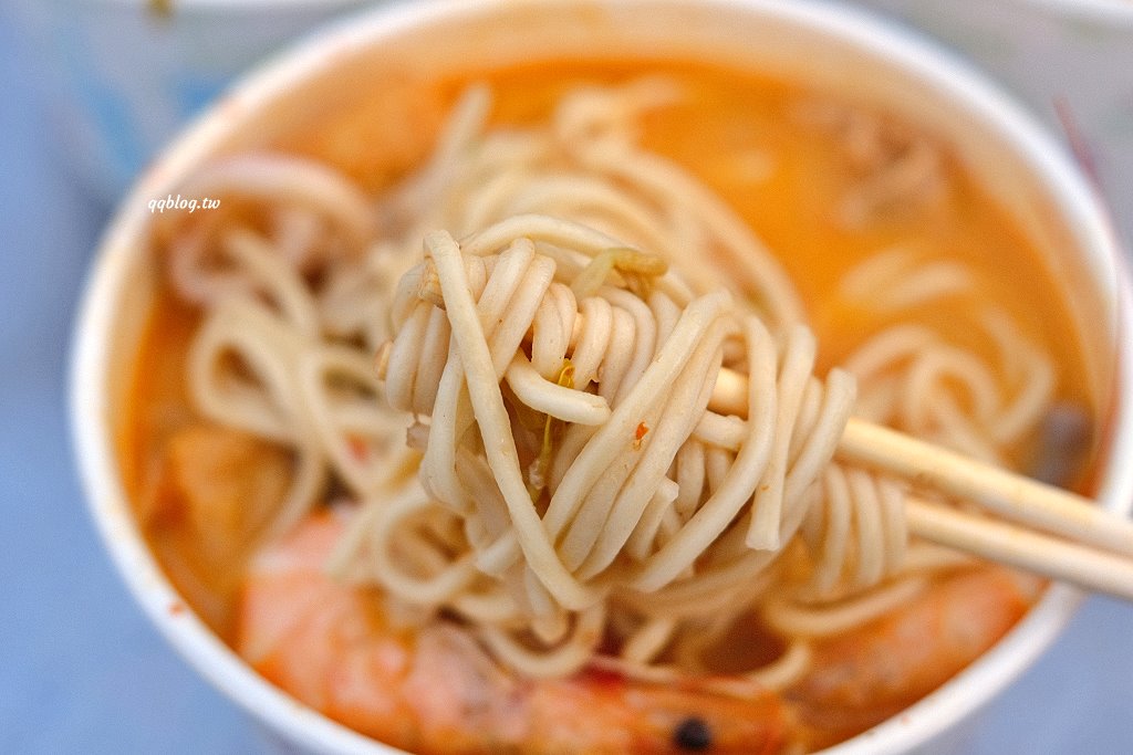 台中北屯︱吉寶叻沙麵@總站夜市,五種湯頭可以選擇,最愛香氣濃郁叻沙湯 @QQ的懶骨頭 台中北屯︱吉寶叻沙麵@總站夜市,五種湯頭可以選擇,最愛香氣濃郁叻沙湯 @QQ的懶骨頭