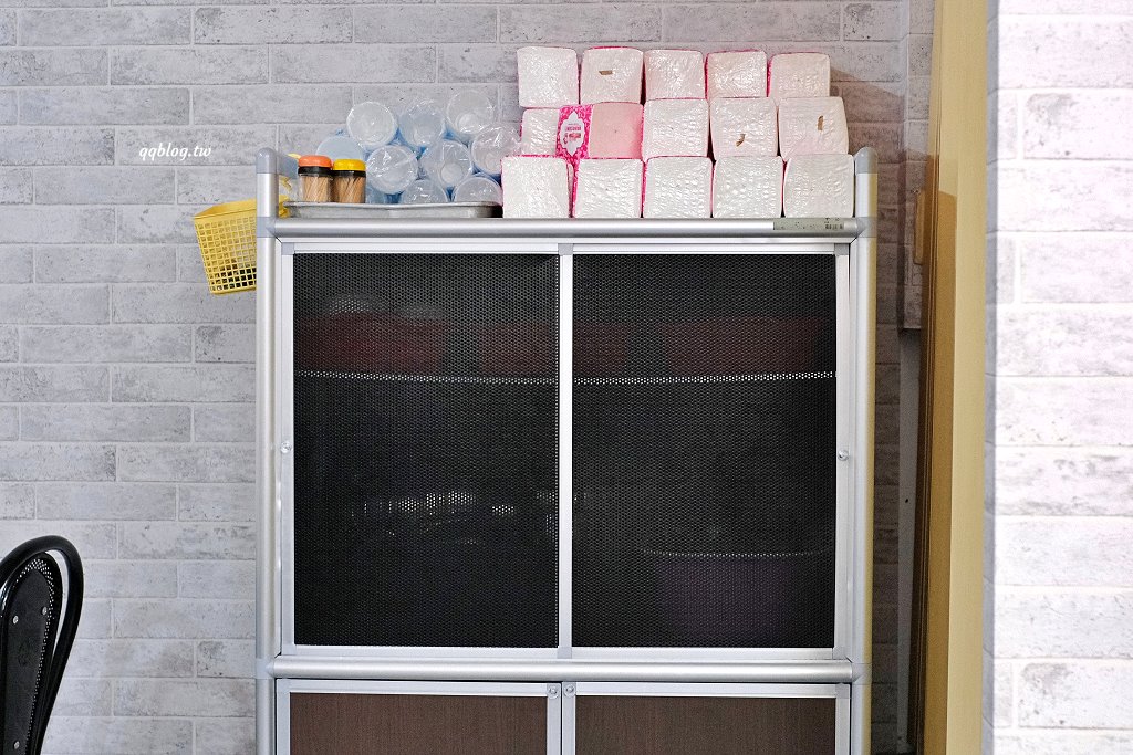 台中豐原︱老余牛家莊．後龍超人氣牛肉火鍋豐原展店，原汁原味呈現好味道 @QQ的懶骨頭