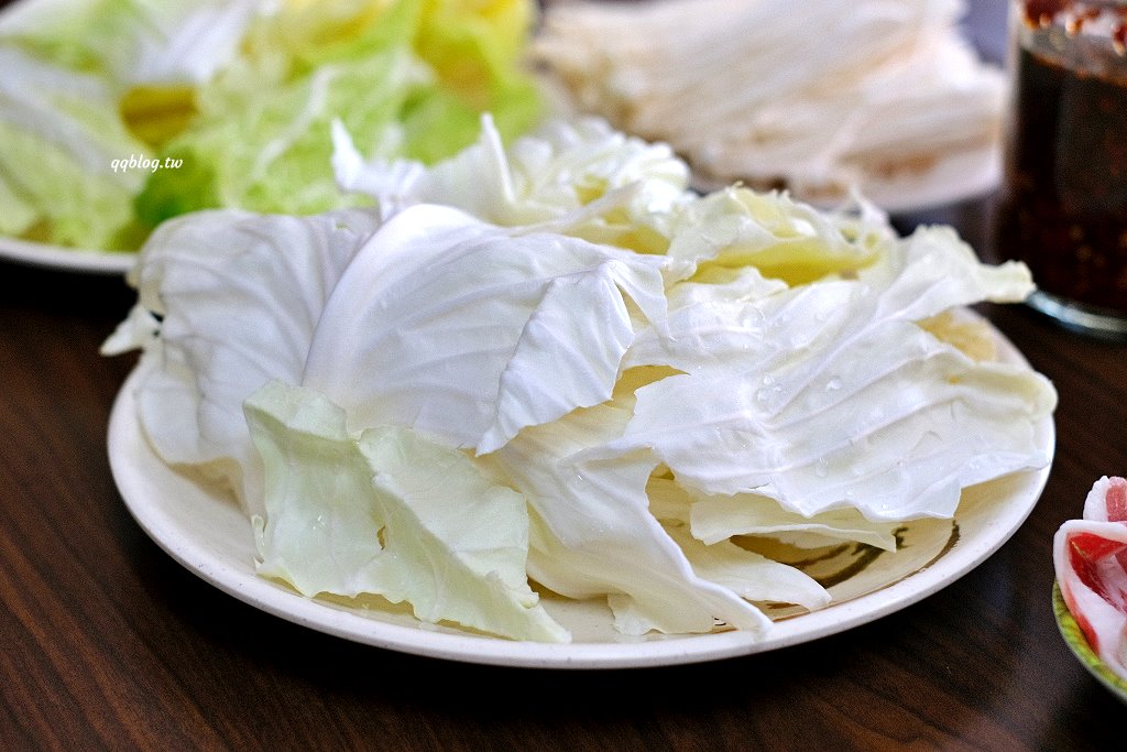 台中豐原︱老余牛家莊．後龍超人氣牛肉火鍋豐原展店，原汁原味呈現好味道 @QQ的懶骨頭