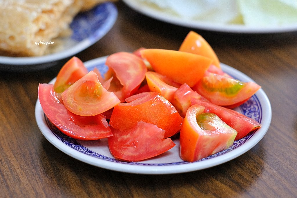 台中豐原︱老余牛家莊．後龍超人氣牛肉火鍋豐原展店，原汁原味呈現好味道 @QQ的懶骨頭