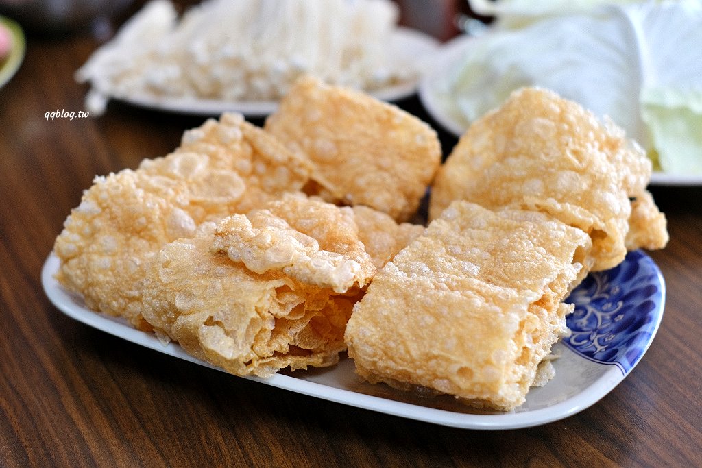 台中豐原︱老余牛家莊．後龍超人氣牛肉火鍋豐原展店，原汁原味呈現好味道 @QQ的懶骨頭