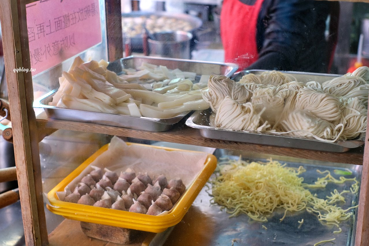 雲林斗六︱老街碗粿．飄香90年的美味古早味蛋飯，點滿一桌完全不傷荷包 @QQ的懶骨頭