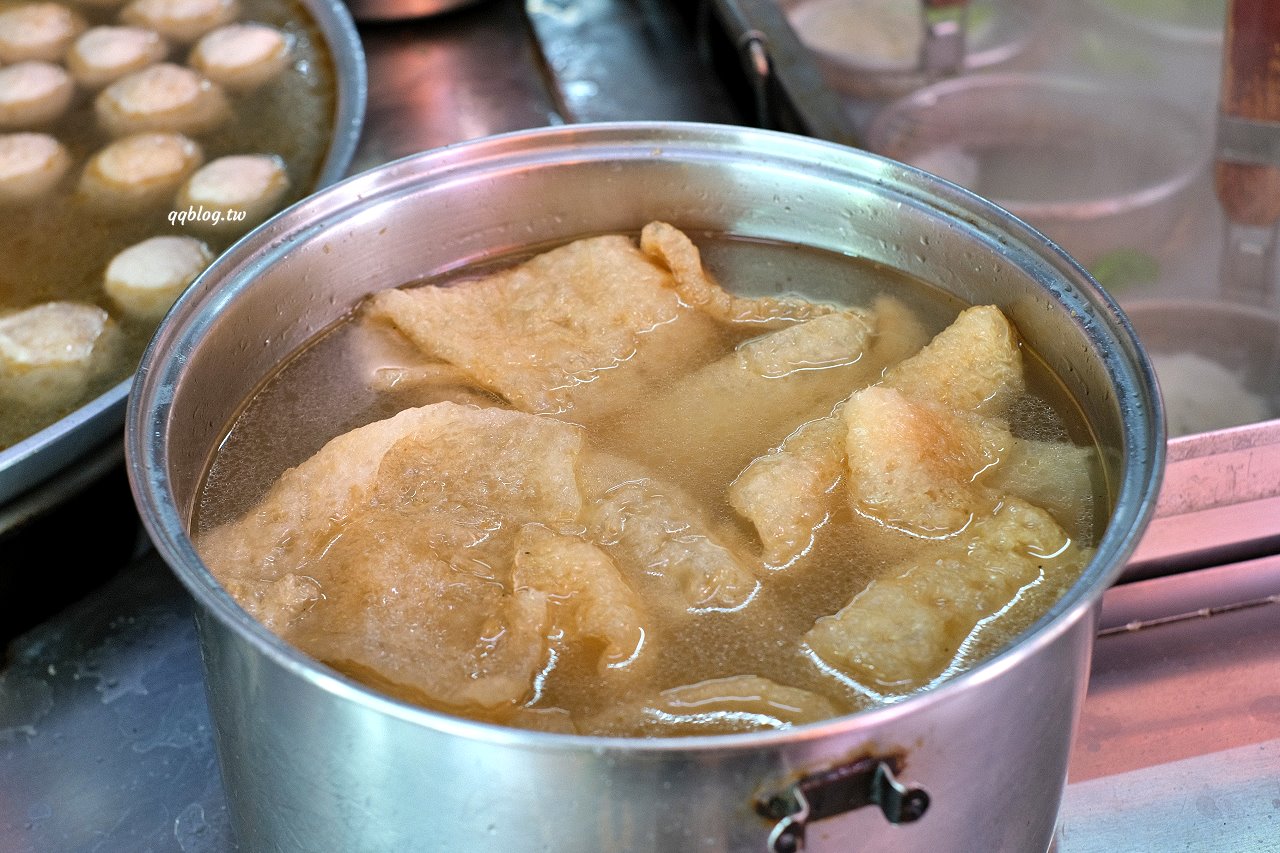 雲林斗六︱老街碗粿．飄香90年的美味古早味蛋飯，點滿一桌完全不傷荷包 @QQ的懶骨頭