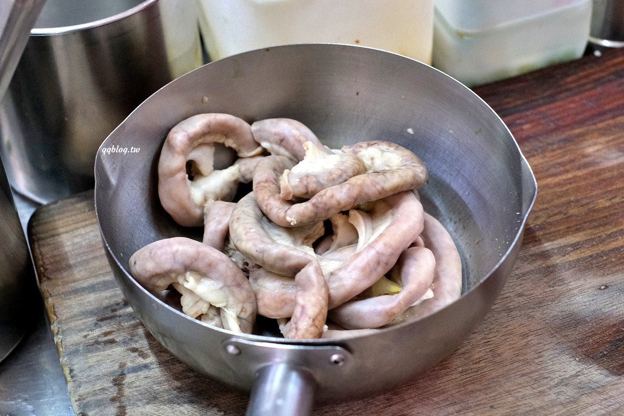 雲林斗六︱老街碗粿．飄香90年的美味古早味蛋飯，點滿一桌完全不傷荷包 @QQ的懶骨頭