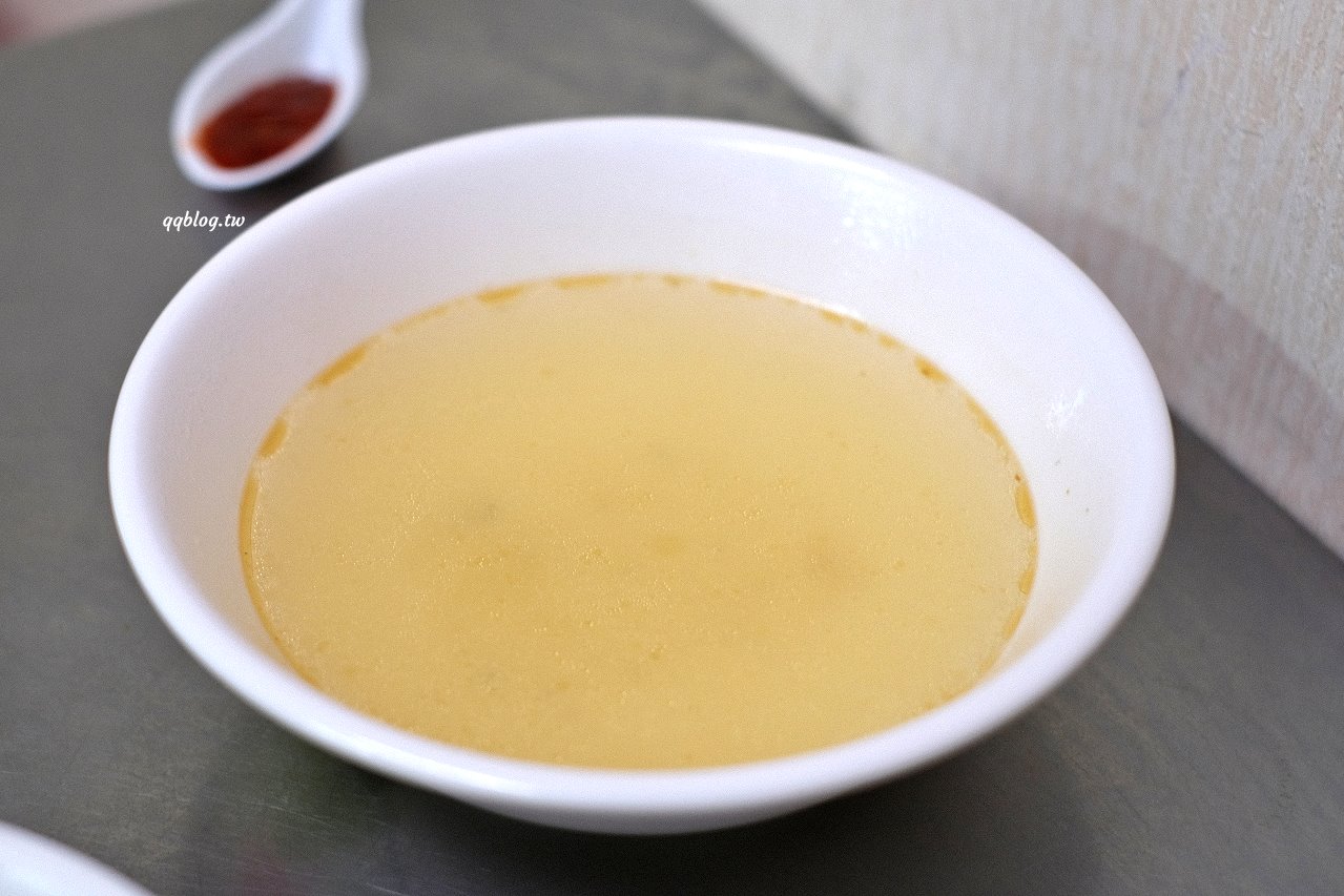 雲林斗六︱老街碗粿．飄香90年的美味古早味蛋飯，點滿一桌完全不傷荷包 @QQ的懶骨頭