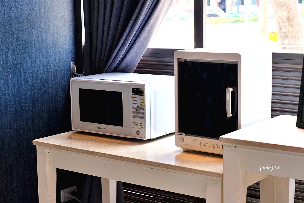 高雄住宿︱塩．泊思行旅．鹽埕區平價質感住宿，近駁二藝術特區 @QQ的懶骨頭