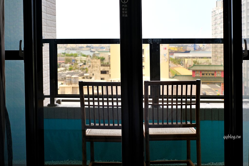 高雄住宿︱塩．泊思行旅．鹽埕區平價質感住宿，近駁二藝術特區 @QQ的懶骨頭