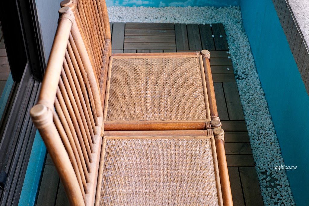 高雄住宿︱塩．泊思行旅．鹽埕區平價質感住宿，近駁二藝術特區 @QQ的懶骨頭