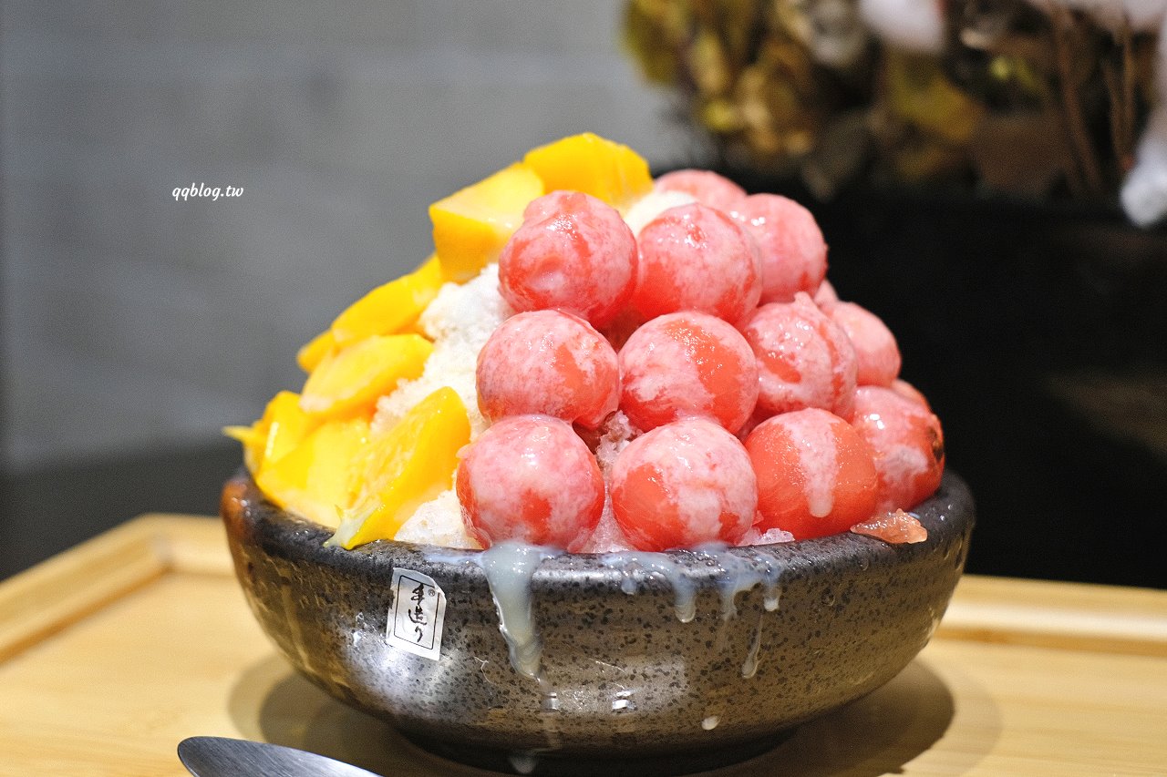 台中豐原︱冰封仙果雪花冰-台中豐原店.夏天就是要吃芒果冰 @QQ的懶骨頭 台中豐原︱冰封仙果雪花冰-台中豐原店.夏天就是要吃芒果冰 @QQ的懶骨頭