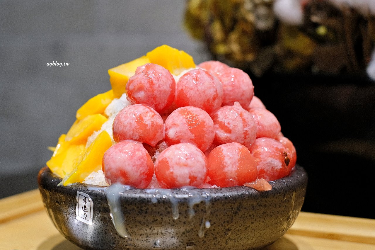 台中豐原︱冰封仙果雪花冰-台中豐原店.夏天就是要吃芒果冰 @QQ的懶骨頭 台中豐原︱冰封仙果雪花冰-台中豐原店.夏天就是要吃芒果冰 @QQ的懶骨頭
