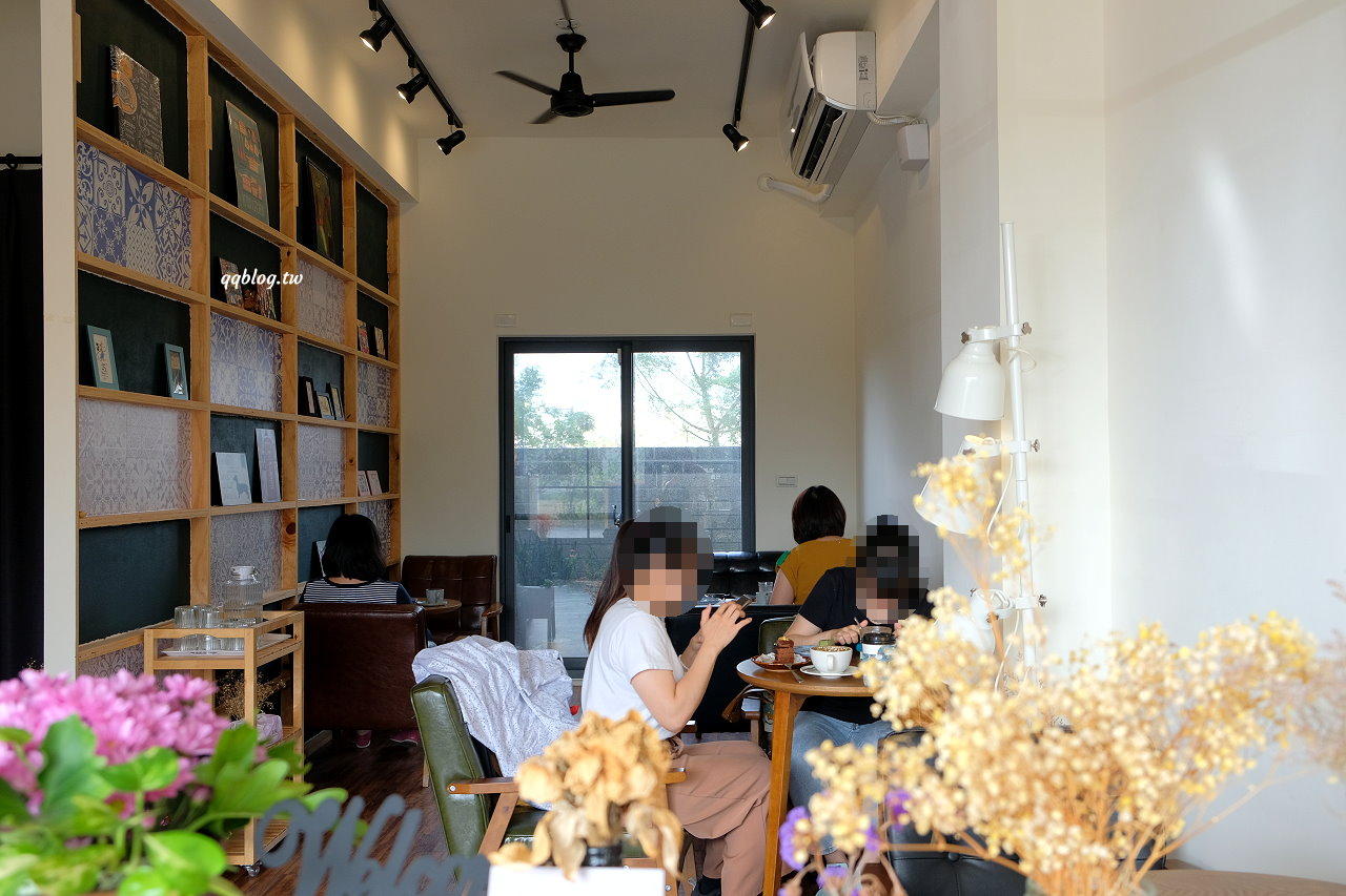 台中梧棲︱此時甜點店．海線超人氣甜點店，一星期只營業四天，常常不到一個小時就賣光 @QQ的懶骨頭