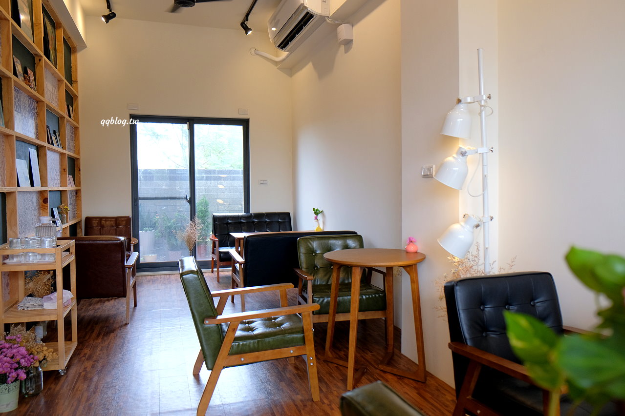 台中梧棲︱此時甜點店．海線超人氣甜點店，一星期只營業四天，常常不到一個小時就賣光 @QQ的懶骨頭