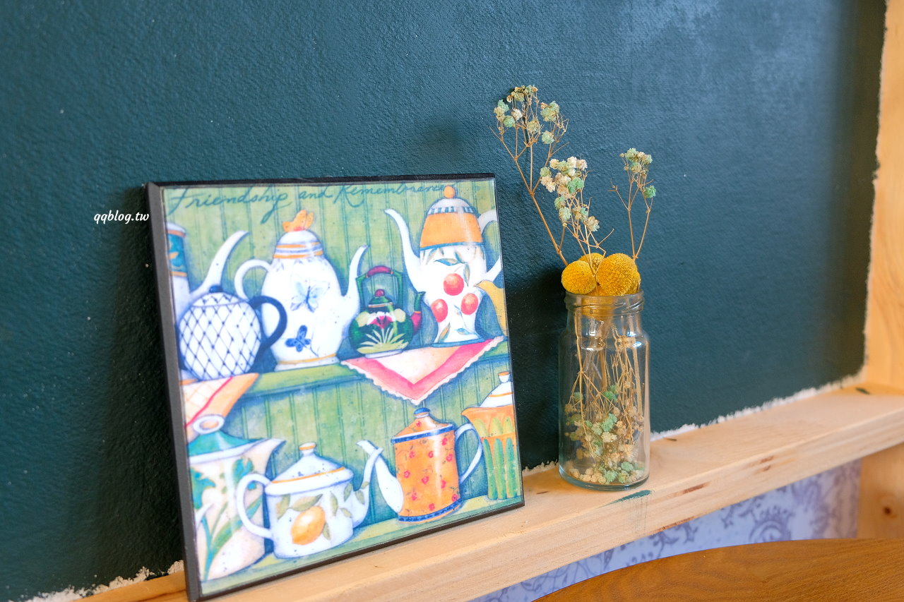 台中梧棲︱此時甜點店．海線超人氣甜點店，一星期只營業四天，常常不到一個小時就賣光 @QQ的懶骨頭