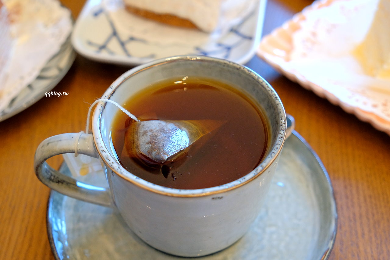 台中梧棲︱此時甜點店．海線超人氣甜點店，一星期只營業四天，常常不到一個小時就賣光 @QQ的懶骨頭