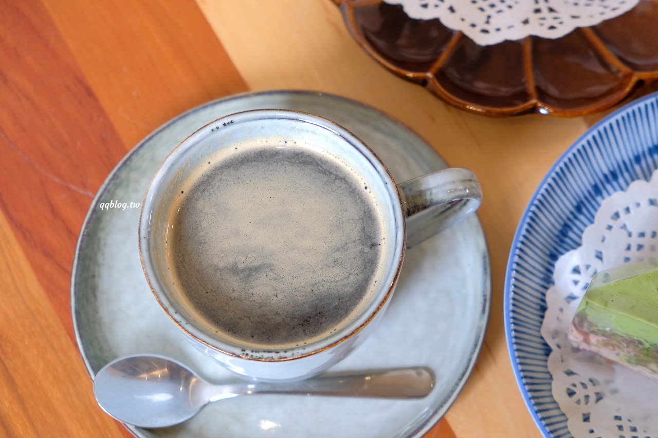 台中梧棲︱此時甜點店．海線超人氣甜點店，一星期只營業四天，常常不到一個小時就賣光 @QQ的懶骨頭