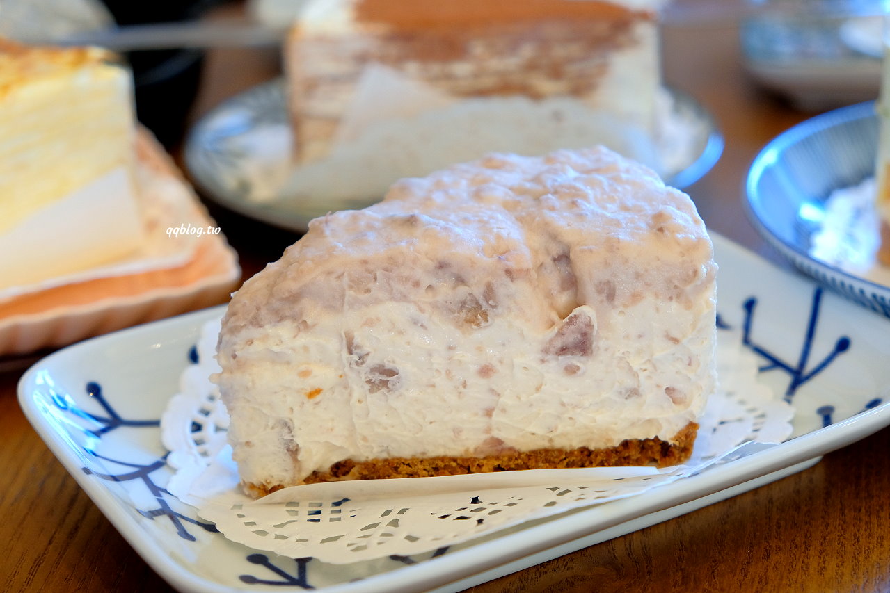 台中梧棲︱此時甜點店．海線超人氣甜點店，一星期只營業四天，常常不到一個小時就賣光 @QQ的懶骨頭