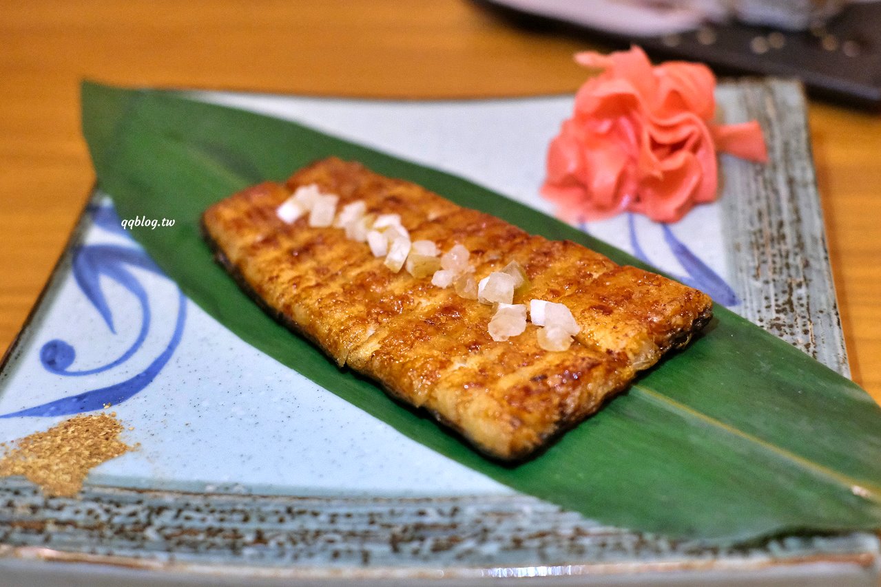 台中北區︱虎川千代居酒屋．日式氛圍居酒屋，是個吃美食、小酌的好地方，夜貓子的宵夜就選這裡了 @QQ的懶骨頭