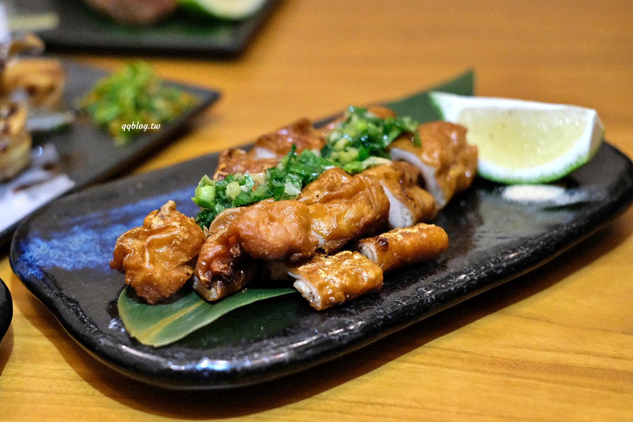 台中北區︱虎川千代居酒屋．日式氛圍居酒屋，是個吃美食、小酌的好地方，夜貓子的宵夜就選這裡了 @QQ的懶骨頭