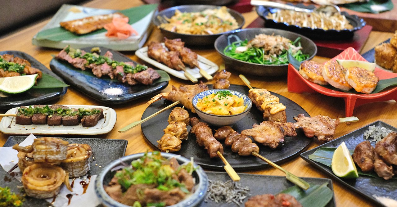 台中北區︱虎川千代居酒屋．日式氛圍居酒屋，是個吃美食、小酌的好地方，夜貓子的宵夜就選這裡了 @QQ的懶骨頭