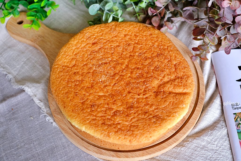 屏東鹽埔︱銘豐囍餅店．超特別的海綿蛋糕鳳梨酥，現場無販售，沒有預訂吃不到 @QQ的懶骨頭