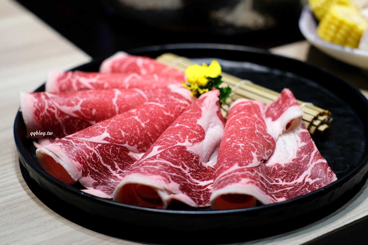 台中北屯︱有之和牛 鍋物放題@台中松竹店．平日午餐788元起就有澳洲和牛、蔬菜吧、飲料吃到飽，+99元還可以吃烤肉 @QQ的懶骨頭