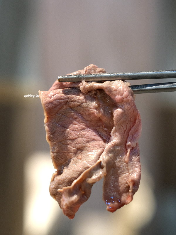 台中北屯︱有之和牛 鍋物放題@台中松竹店．平日午餐788元起就有澳洲和牛、蔬菜吧、飲料吃到飽，+99元還可以吃烤肉 @QQ的懶骨頭